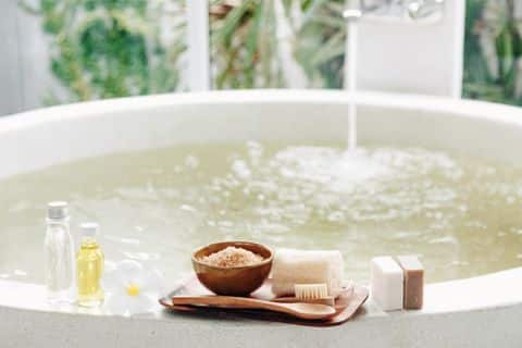 epsoms salts bath